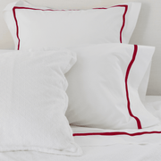 Bed Linen Set: Scarlet Red - Dixie & Grace