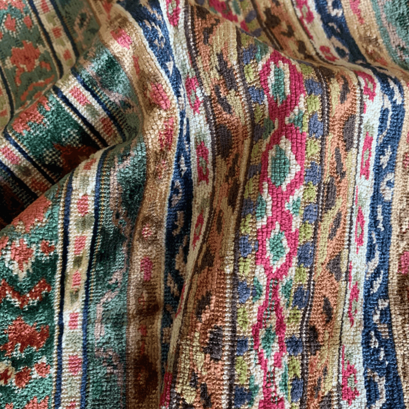 Fabric: Velvet - Moss & Gold